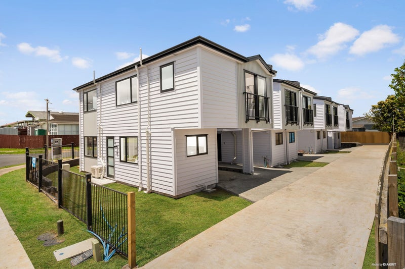 1/47 Hokianga Street, Mangere East, Auckland - Carousel 2
