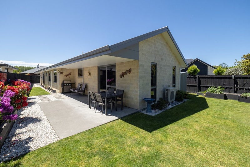 22 Elmwood Grove, Tinwald, Ashburton - Carousel 1