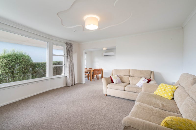 92 Hocken Street, Kenmure, Dunedin - Carousel 1