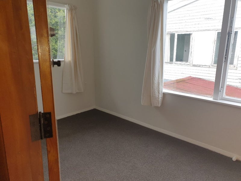 99 Talbot Street, Whanganui East, Whanganui - Carousel 8
