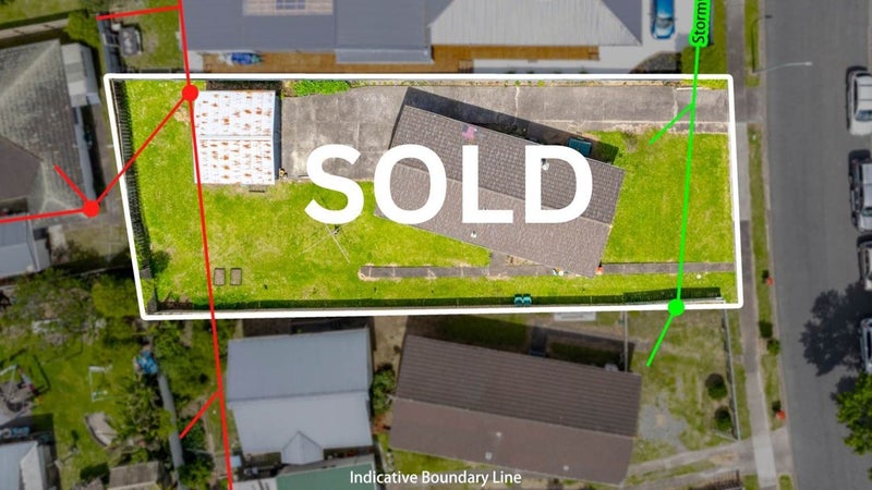 61 Kairanga Street, Mangere East, Auckland - Carousel 1