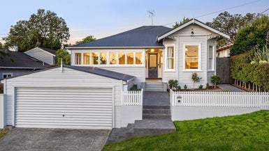 46 Belle Vue Avenue, Northcote Point, Auckland - Carousel 1