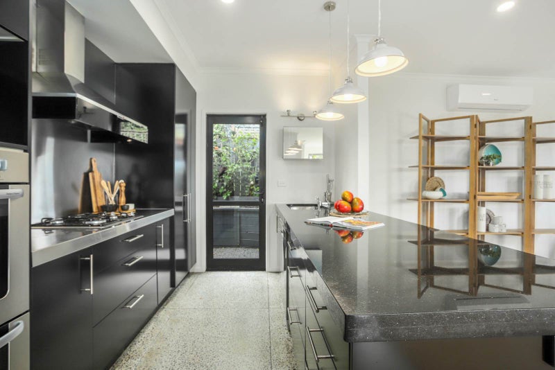 24A Washington Avenue, Glendowie, Auckland - Carousel 2