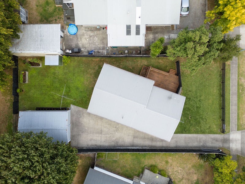 103 Collins Road, Melville, Hamilton - Carousel 32