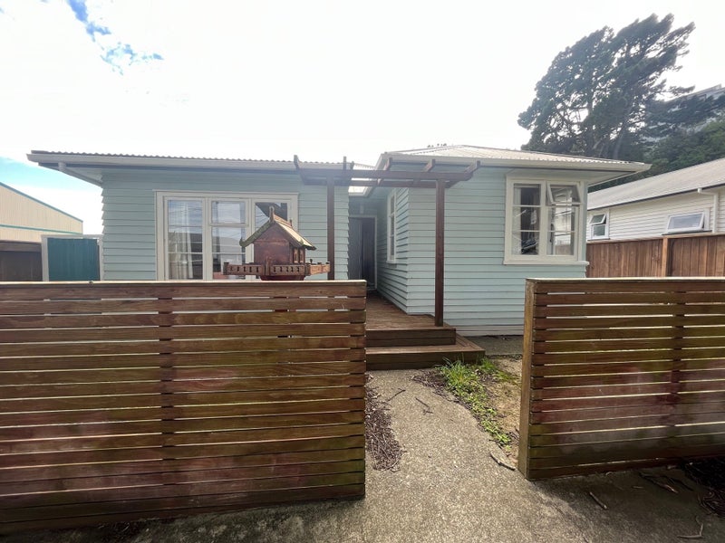 135 Miramar Avenue, Miramar, Wellington - Carousel 2