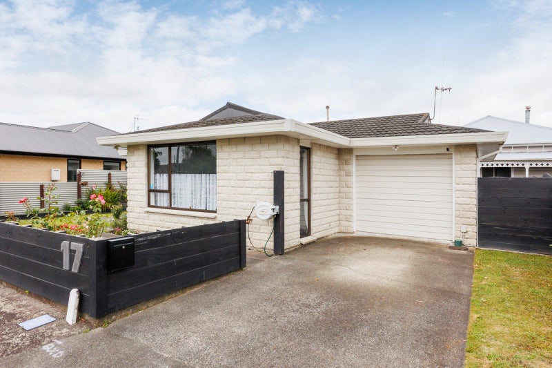 17 Thomson Street, West End, Palmerston North - Carousel 16
