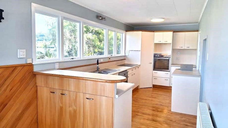 93B Normandale Road, Normandale, Lower Hutt - Carousel 2