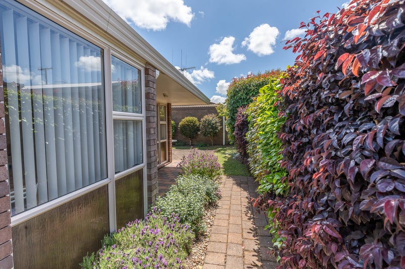 12 Longford Court, Forest Lake, Hamilton - Carousel 14