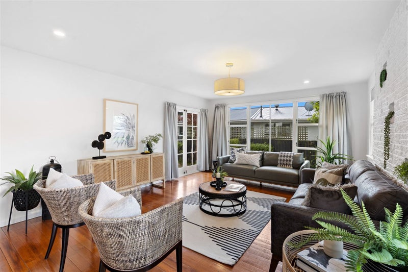 13 Yeovil Place, St Albans, Christchurch - Carousel 1