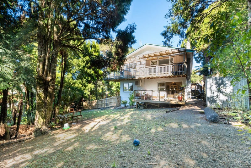 737 Scenic Drive, Henderson Valley, Auckland - Carousel 25