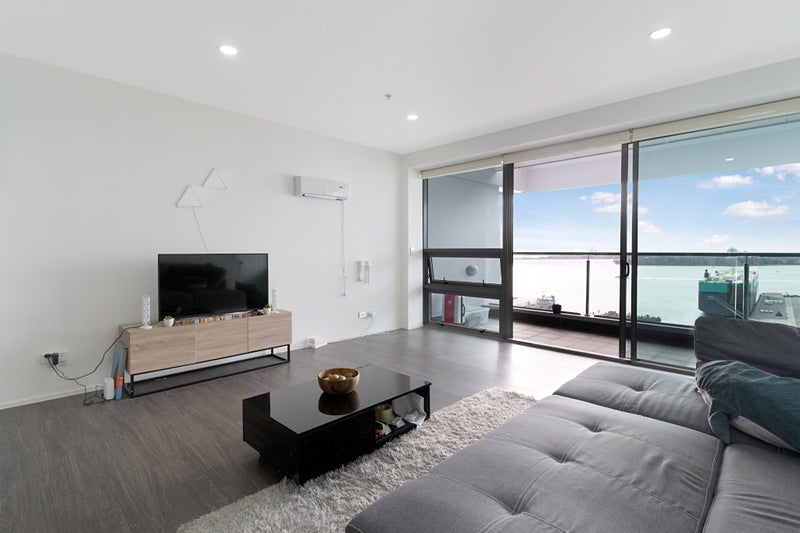 1508/2 Beach Road, Auckland Central, Auckland - Carousel 1