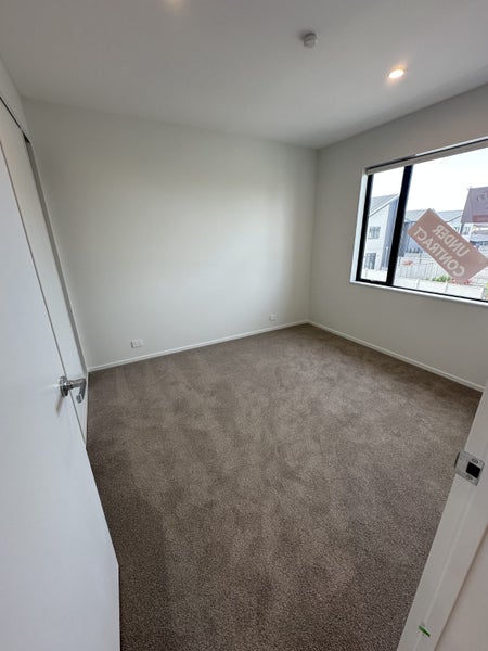 6/18 Paraone Crescent, Takanini, Auckland - Carousel 9
