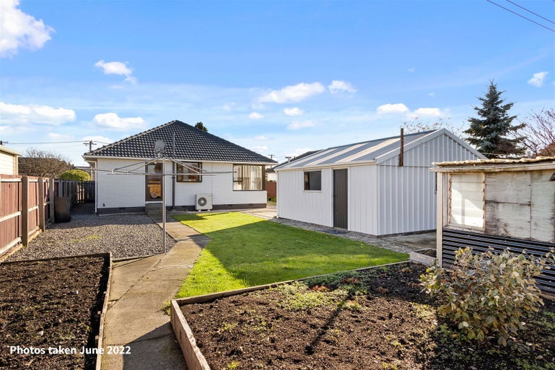 23 Appleby Crescent, Burnside, Christchurch - Carousel 1