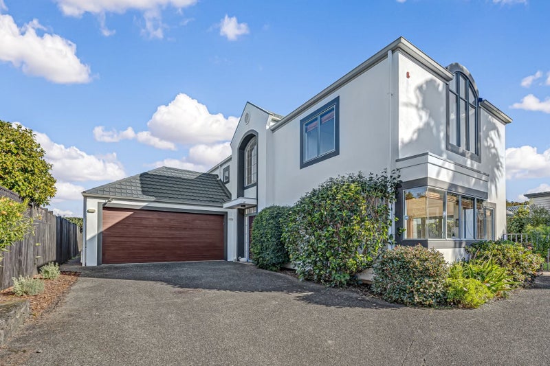 19A Horotutu Road, Greenlane, Auckland - Carousel 1