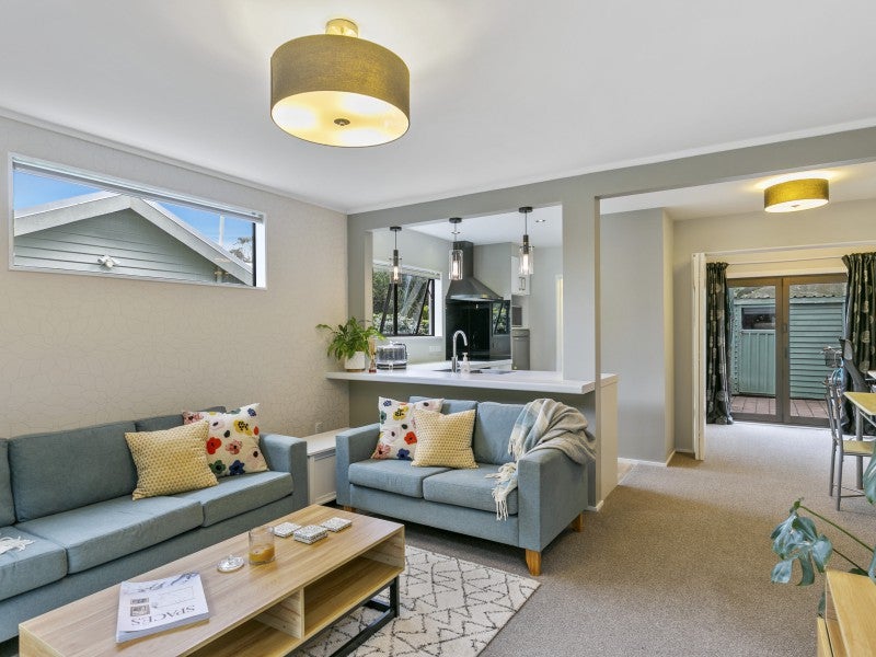 1/24 Akatea Street, Berhampore, Wellington - Carousel 1