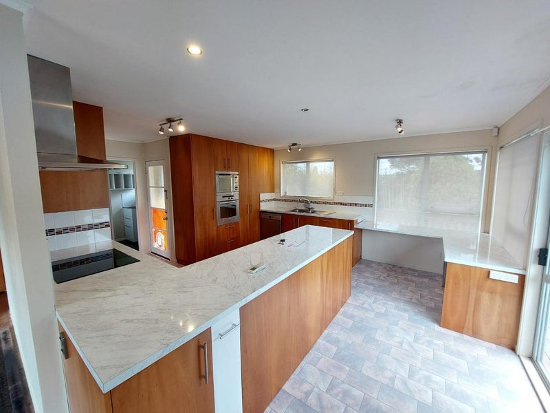 25 Crosby Road, West Harbour, Auckland - Carousel 1