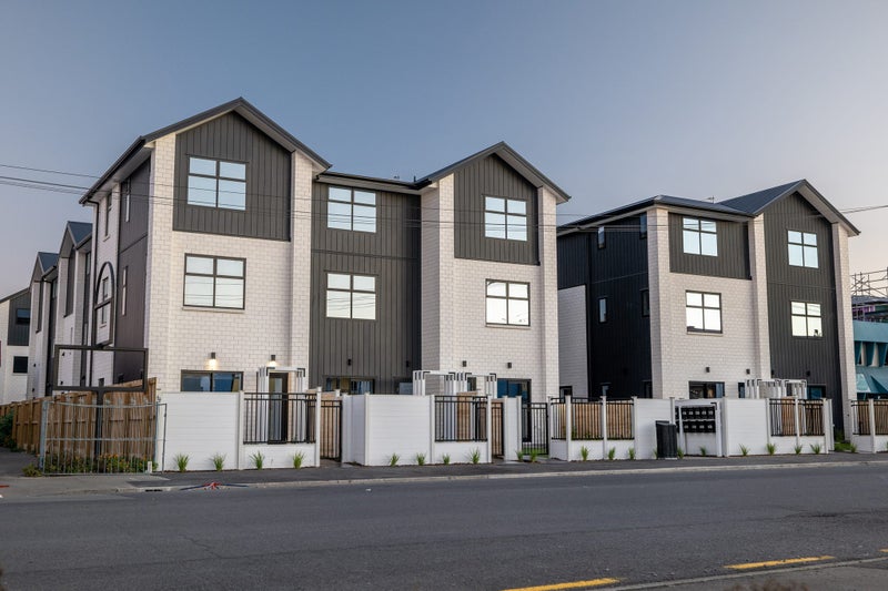 2/338 Cashel Street, Christchurch Central, Christchurch - Carousel 1