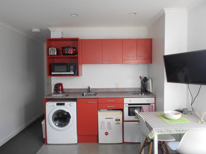 413/5 Aitken Street, Thorndon, Wellington - Carousel 2