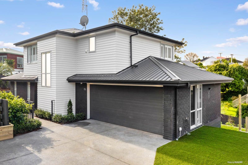 20A Inglewood Street, Wai o Taiki Bay, Auckland - Carousel 1