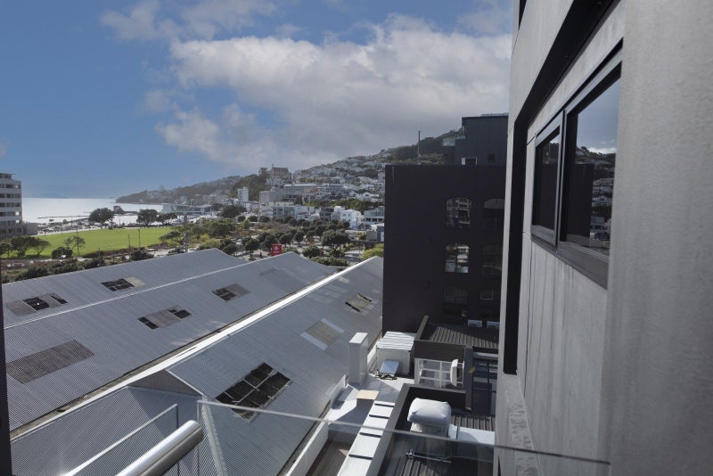 5J/257 Wakefield Street, Te Aro, Wellington - Carousel 1