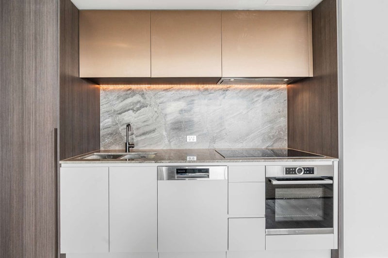 4902/10 Commerce Street, Auckland Central, Auckland - Carousel 1