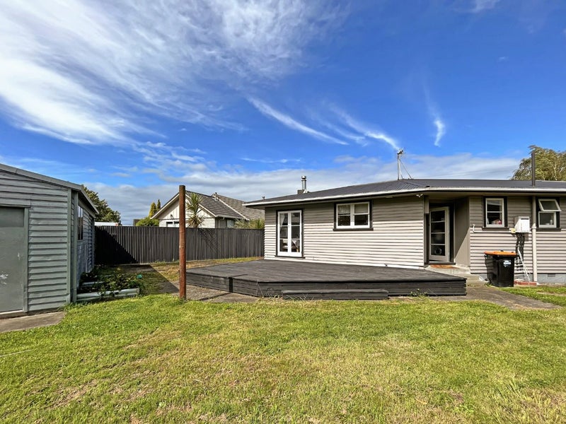 23 Benmore Avenue, Cloverlea, Palmerston North - Carousel 14