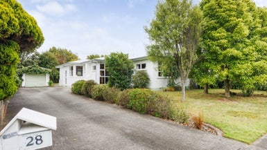 28 Henare Street, West End, Palmerston North - Carousel 1