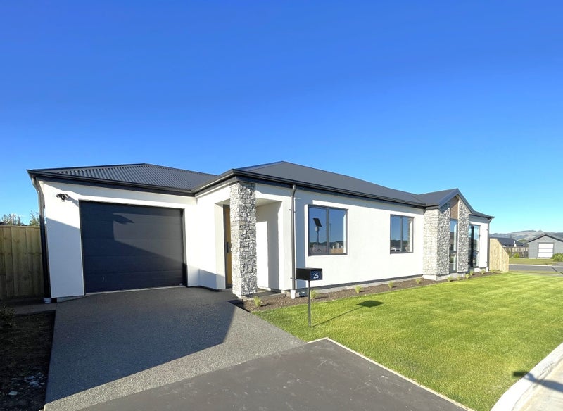 152 Penruddock Rise, Westmorland, Christchurch - Carousel 14