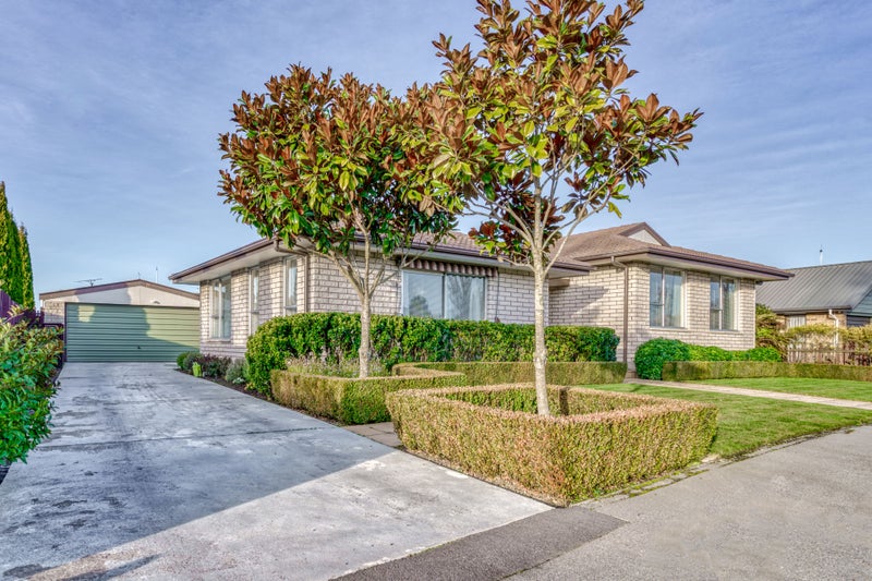 15 Mulberry Place, Redwood, Christchurch - Carousel 2