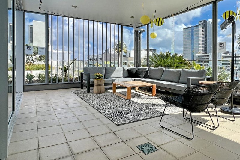 2004/3 Northcroft Street, Takapuna, Auckland - Carousel 22