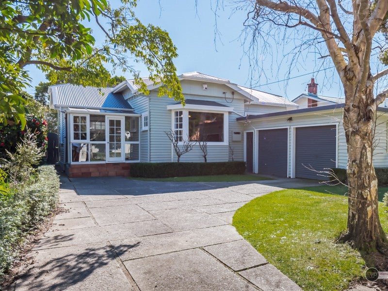 37 Totara Crescent, Woburn, Lower Hutt - Carousel 1