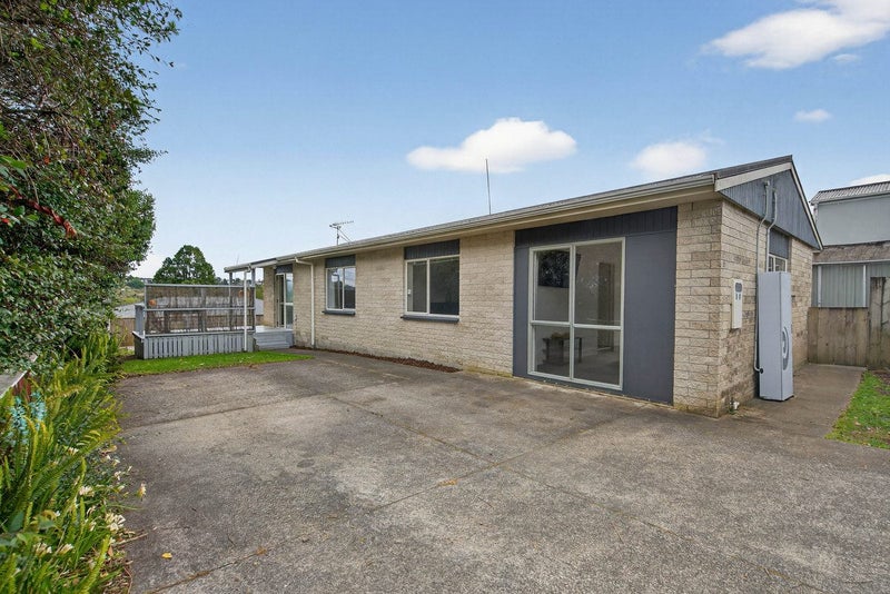 5 Humber Crescent, Gate Pa, Tauranga - Carousel 1