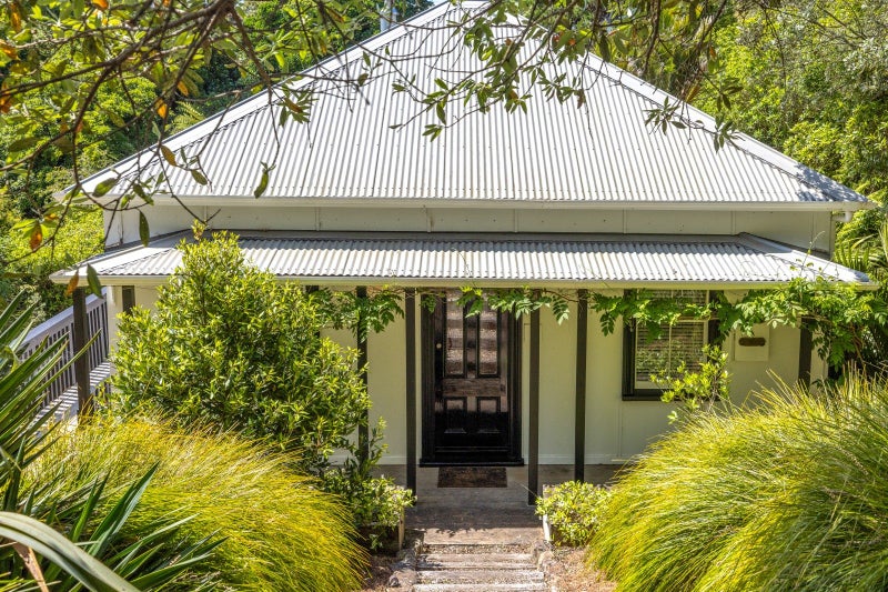 19 Trig Hill Road, Onetangi, Waiheke Island - Carousel 1