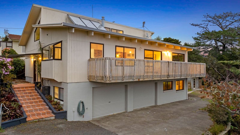 12A Verbena Road, Birkdale, Auckland - Carousel 1