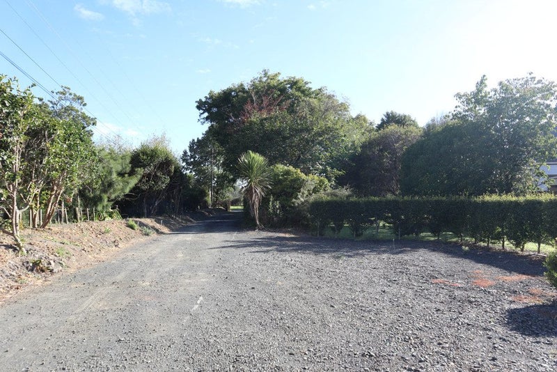 13 Taupaki Road, Henderson - Carousel 15