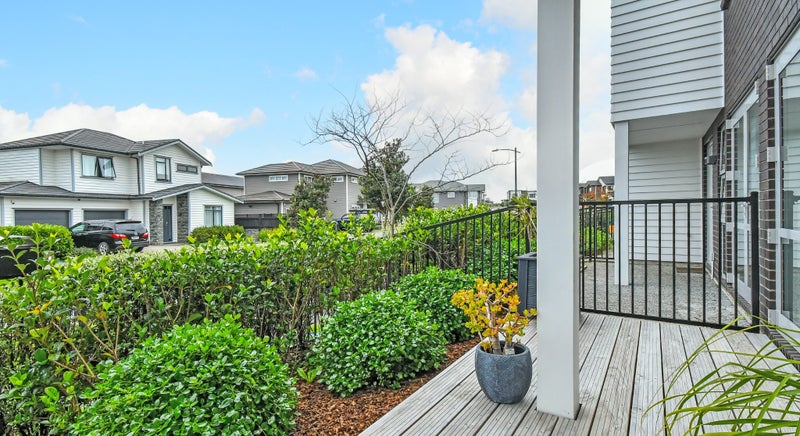 26 Fort Lincoln Loop, Karaka, Papakura - Carousel 29