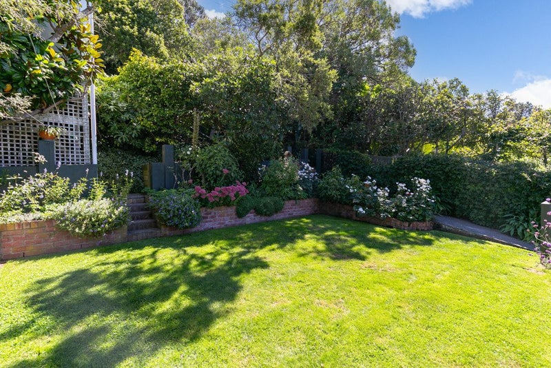 12 Fairview Crescent, Kelburn, Wellington - Carousel 29