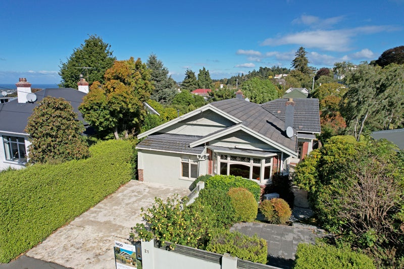 21 Lynwood Avenue, Maori Hill, Dunedin - Carousel 1