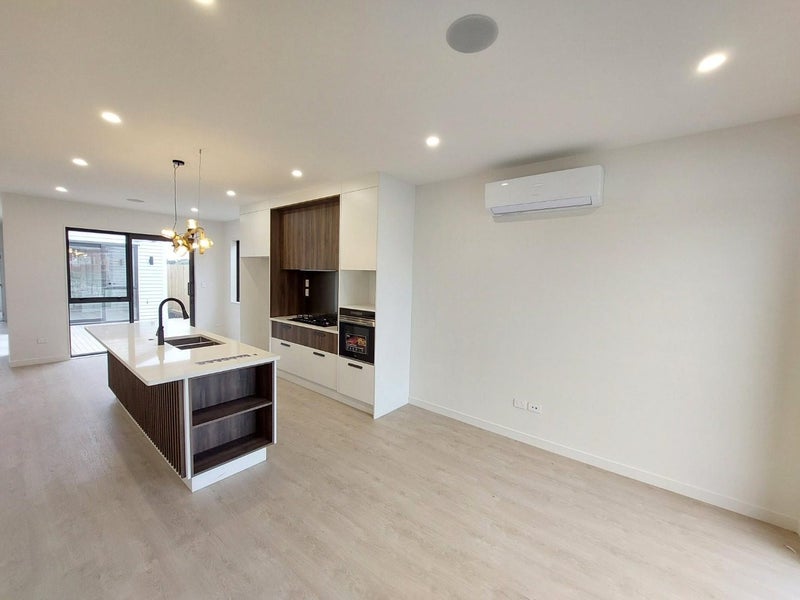 67 Farranfore Road, Opaheke, Papakura - Carousel 2