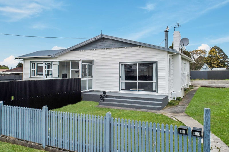 81 Pembroke Road, STRATFORD, Stratford - Carousel 1