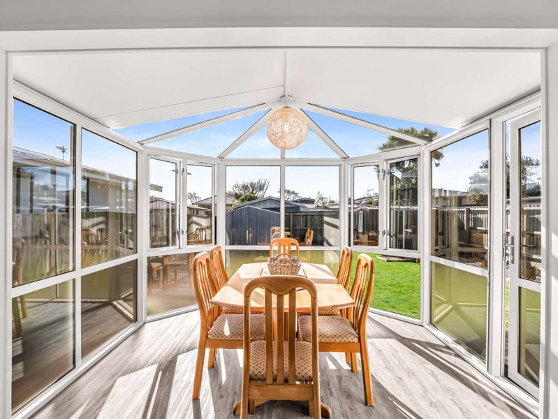 37 Flemington Avenue, North New Brighton, Christchurch - Carousel 1