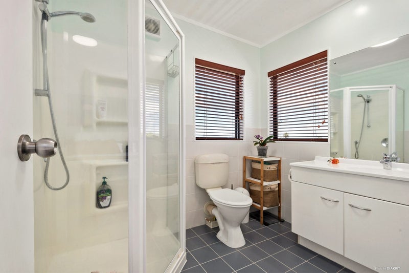 3 Bluefin Way, West Harbour, Auckland - Carousel 15