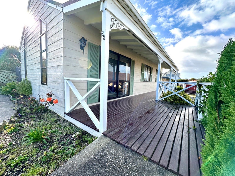 22 Mcneil Street, Balclutha - Carousel 1