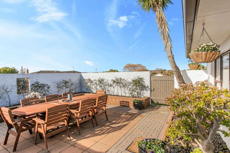 8 Olena Avenue, Sunnyhills, Auckland - Carousel 6