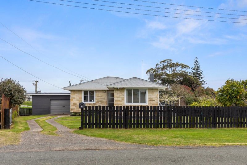 54 Spencer Avenue, Te Puke - Carousel 25