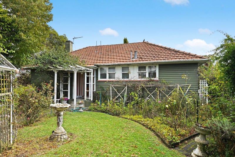 61 Holland Road, Fairfield, Hamilton - Carousel 2