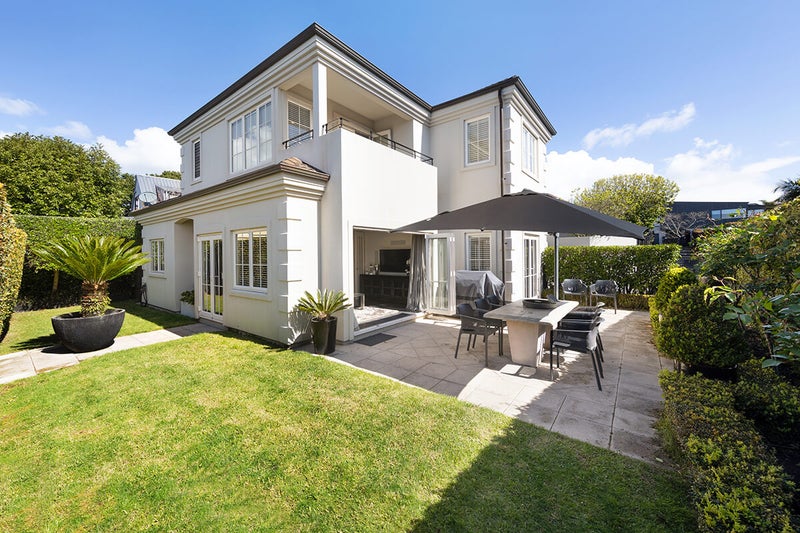 26A Rautara Street, Orakei, Auckland - Carousel 1
