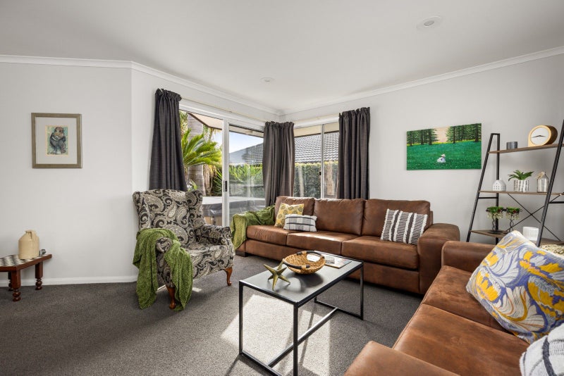 292 St Andrews Drive, Bethlehem, Tauranga - Carousel 2