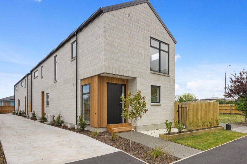 4/19 Dilworth Street, Riccarton, Christchurch - Carousel 1