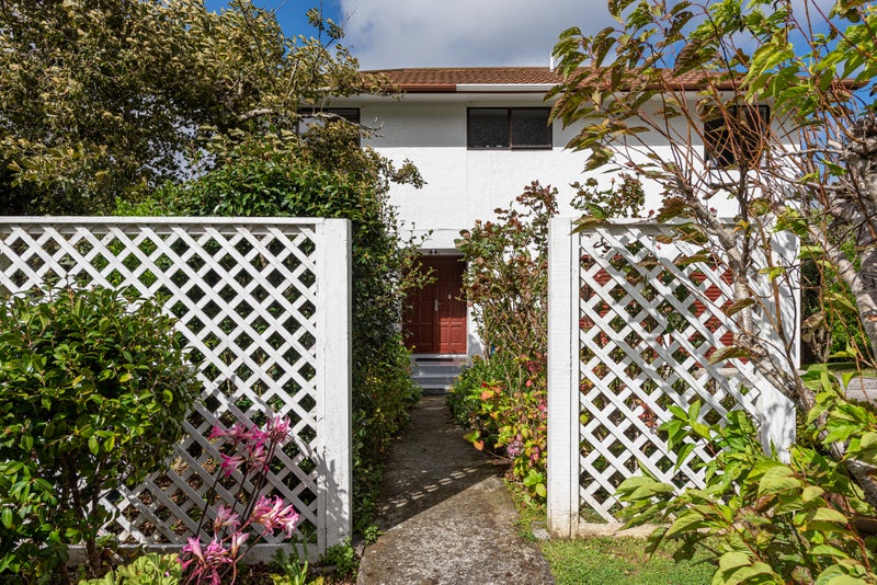 75 Percy Dyett Drive, Karori, Wellington - Carousel 1